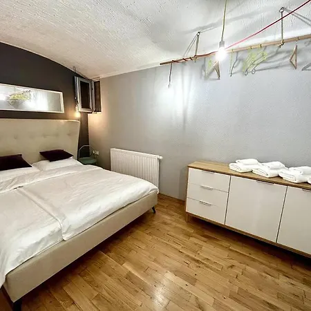 Charming 3-min Walk To Old Town - Free Parking Ljubljana