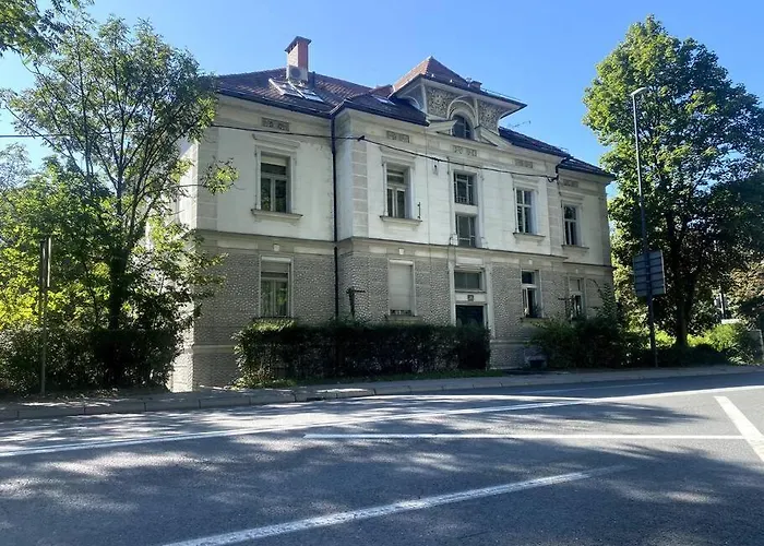 Charming 3-min Walk To Old Town - Free Parking Διαμέρισμα Λιουμπλιάνα